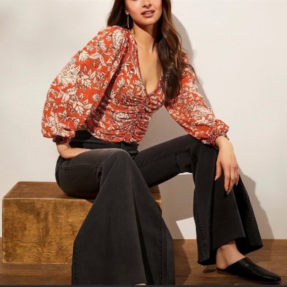 🌻FREE PEOPLE Say The Word Blouse-Ruby Red Color-Size Medium - Picture 4 of 15